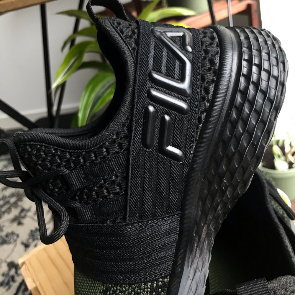 Fila from Finish Line - Picture 5 of 13